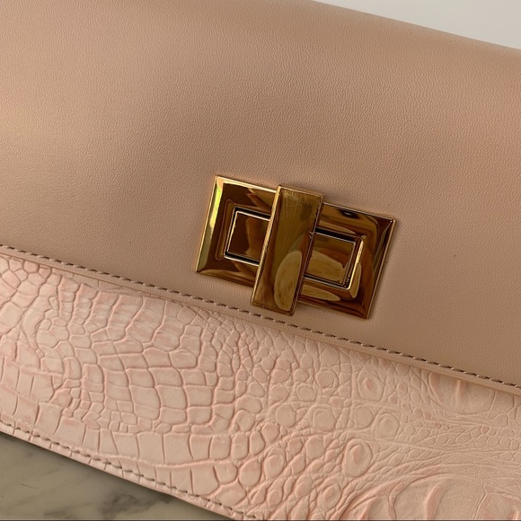 Bebe Textured Crossbody Purse - Picture 4 of 8